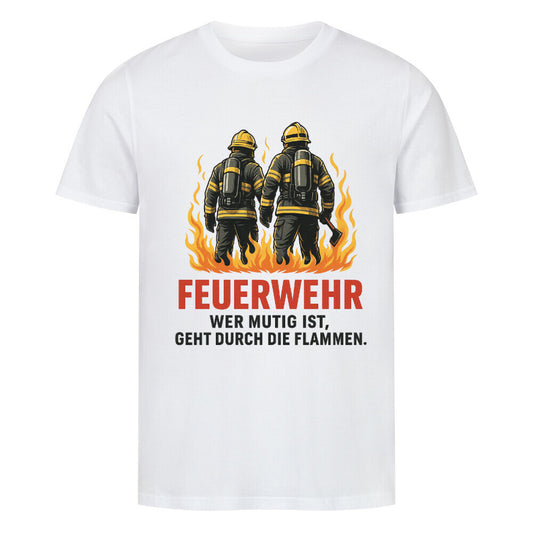 Zwei Feuerwehrleute von hinten vor Flammen mit Text „Wer mutig ist, geht durch die Flammen.“color: weiß